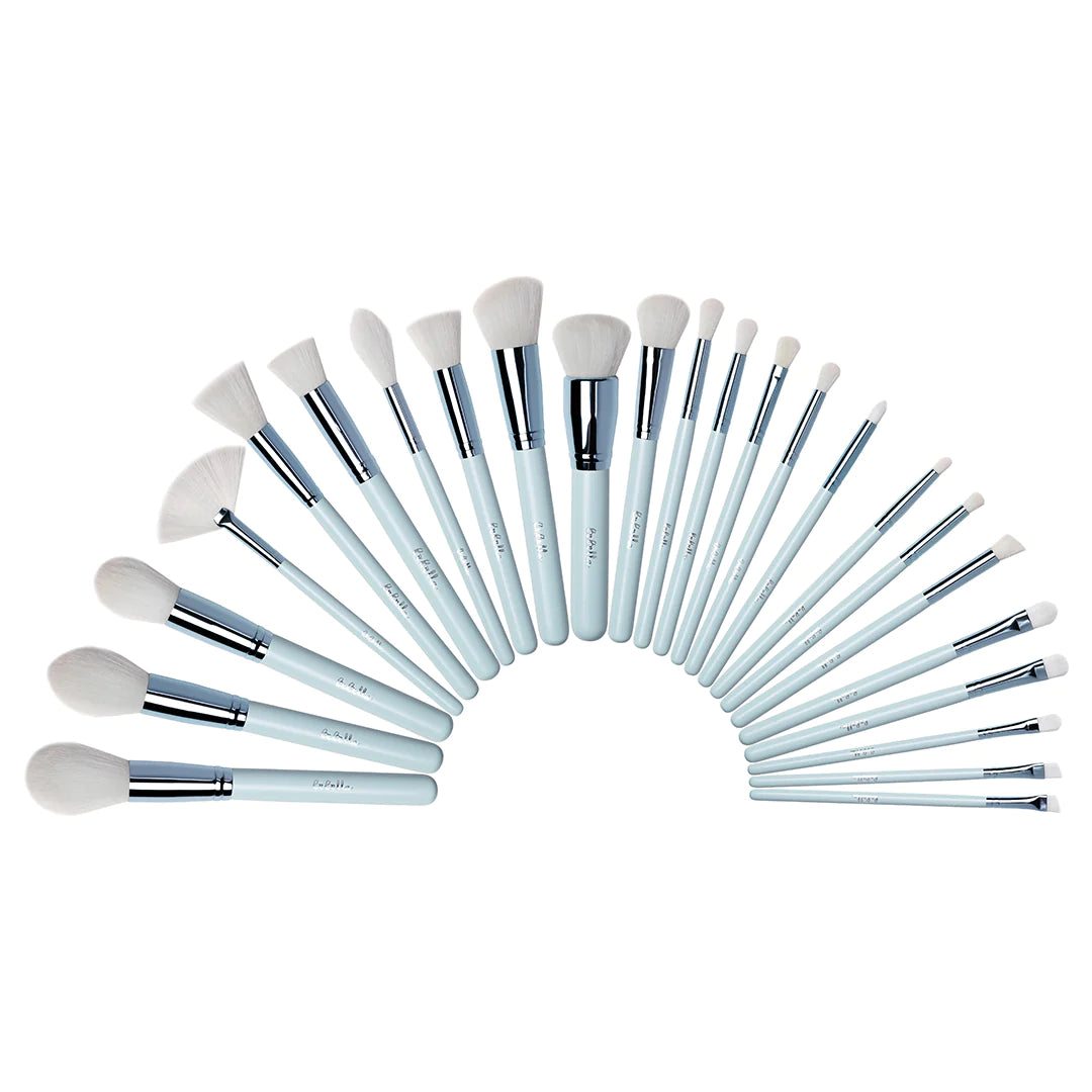 Brochas 24pcs Be Bella Cosmetics Lets Go to Manhattan